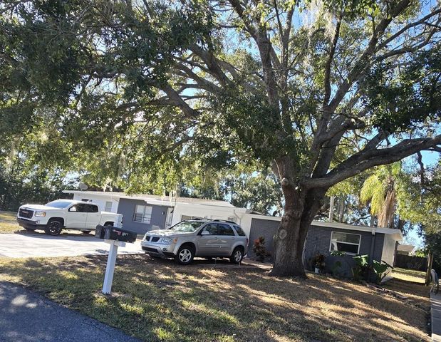 1813 HACIENDA WAY, Holiday, FL 34690