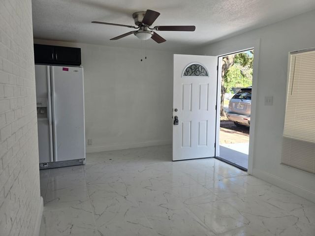 1813 HACIENDA WAY, Holiday, FL 34690