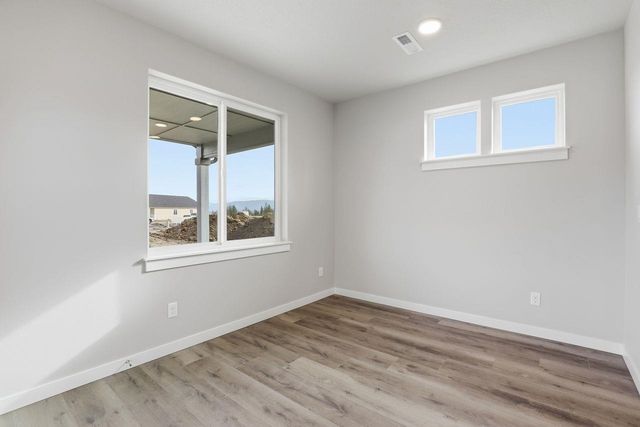 5316 N Sun Beam Ln, Spokane, WA 99217