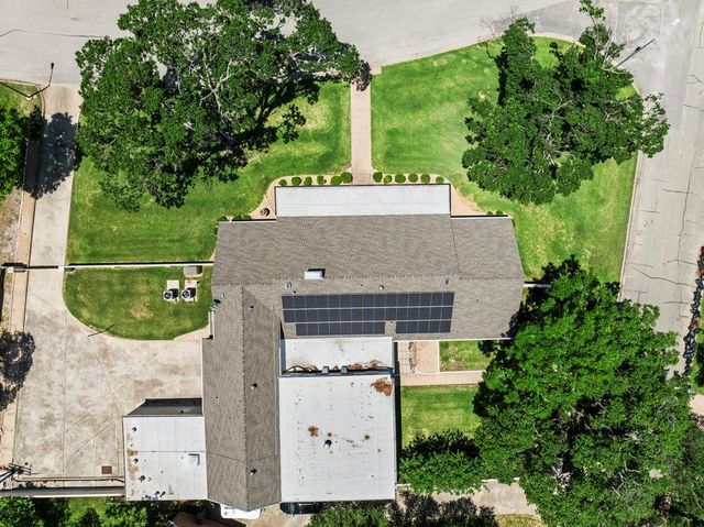 707 W Thompson Ave, Temple, TX 76501
