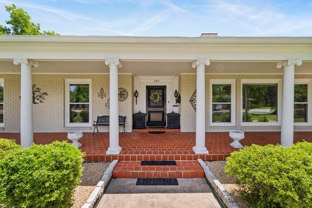 707 W Thompson Ave, Temple, TX 76501