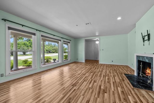 707 W Thompson Ave, Temple, TX 76501