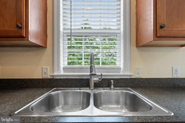 7777 MANADA CREEK DR, Harrisburg, PA 17112