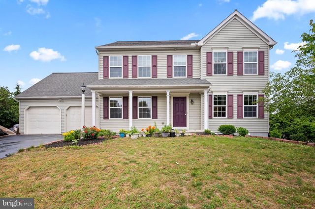 7777 MANADA CREEK DR, Harrisburg, PA 17112