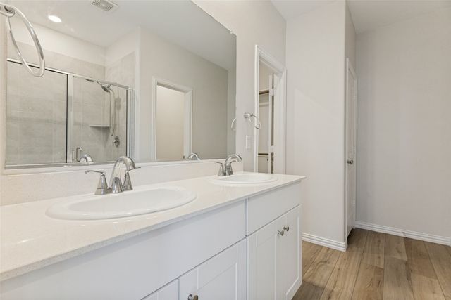 1237 Almond Road, Azle, TX 76020