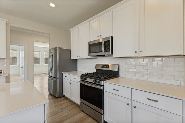1237 Almond Road, Azle, TX 76020