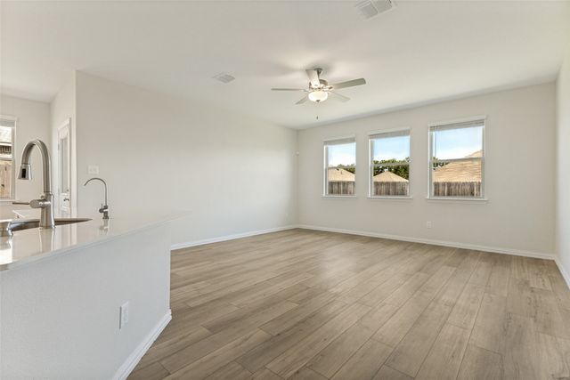 1237 Almond Road, Azle, TX 76020