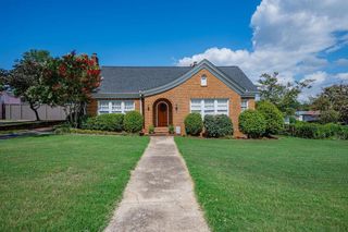 6 Oakland Avenue, Inman, SC 29349