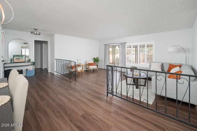 11445 S IROQUOIS Drive, Phoenix, AZ 85044