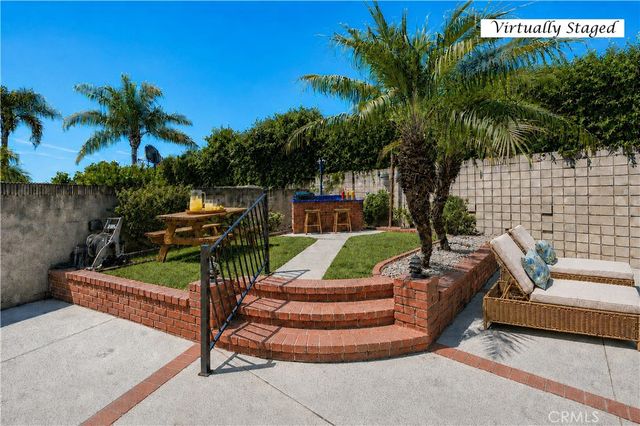 7820 E Ritchie Street, Long Beach, CA 90808