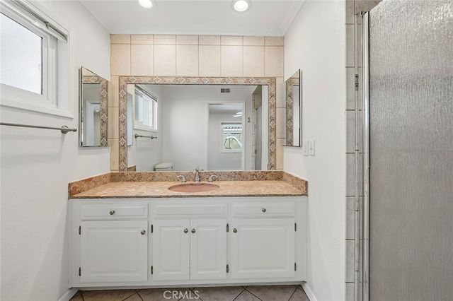 7820 E Ritchie Street, Long Beach, CA 90808