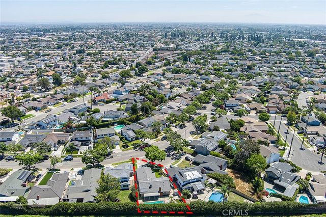 7820 E Ritchie Street, Long Beach, CA 90808