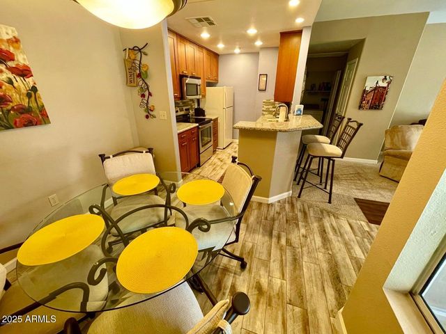 11375 E SAHUARO Drive 2007, Scottsdale, AZ 85259