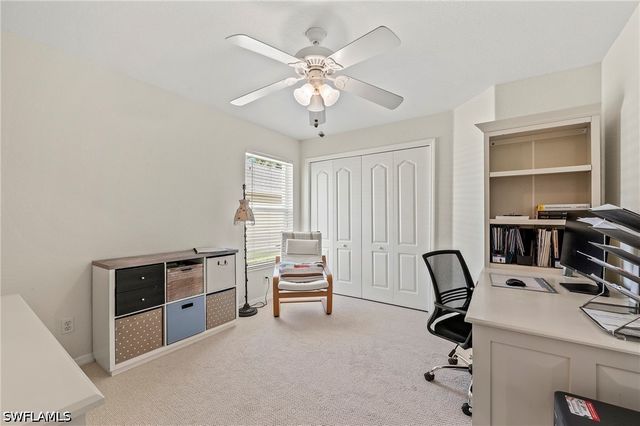 1015 Tivoli LN, Naples, FL 34104