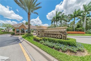 1015 Tivoli LN, Naples, FL 34104