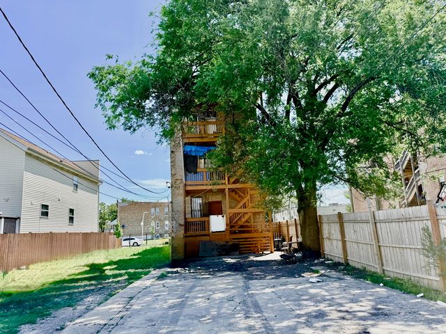 1140 S Keeler Avenue, Chicago, IL 60624