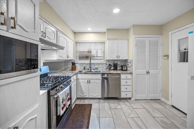 4016 Tacoma Street, Irving, TX 75062