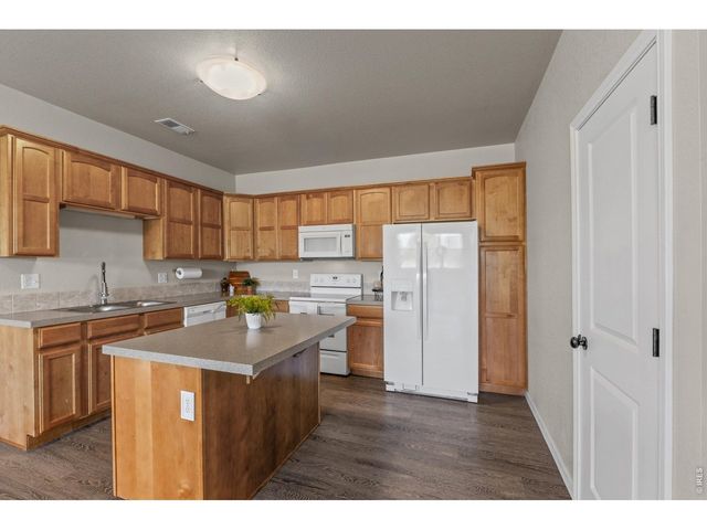 6911 W 3rd St 810, Greeley, CO 80634