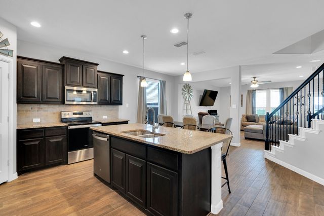 154 Colter Drive, Waxahachie, TX 75167