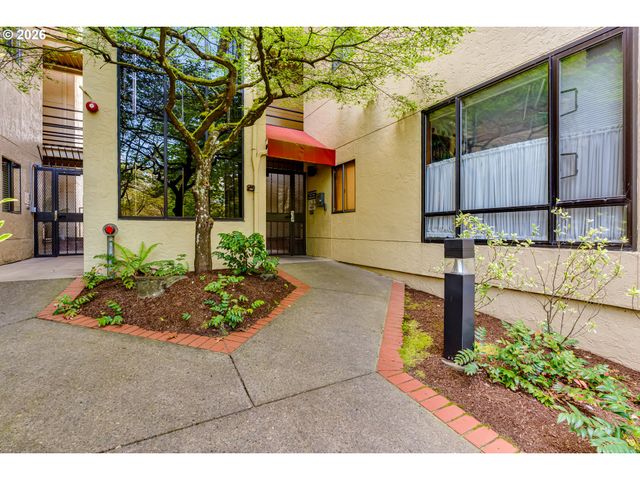 606 WIMBLEDON Ct, Eugene, OR 97401