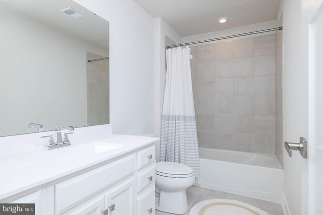 427 SWEDE LANDING LN, Middletown, DE 19709