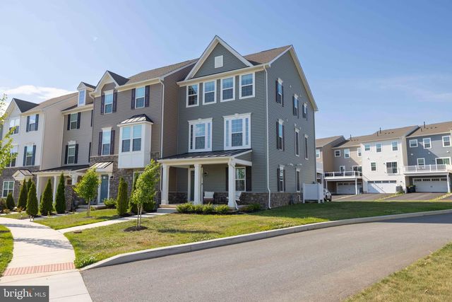 427 SWEDE LANDING LN, Middletown, DE 19709