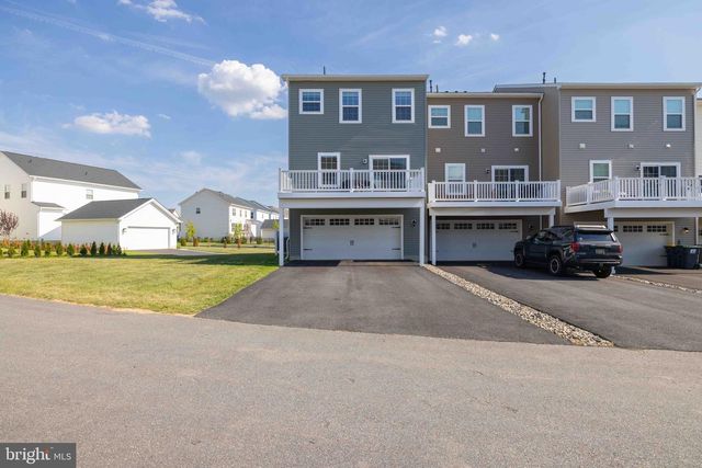 427 SWEDE LANDING LN, Middletown, DE 19709