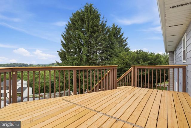 30 HILL DR, York Haven, PA 17370