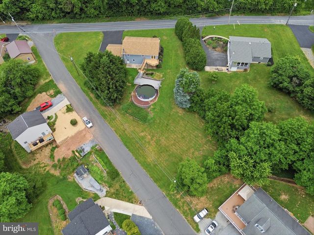 30 HILL DR, York Haven, PA 17370