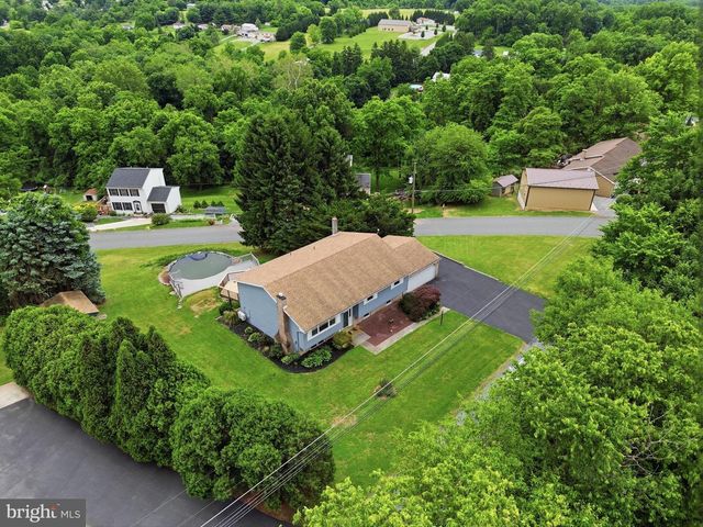 30 HILL DR, York Haven, PA 17370