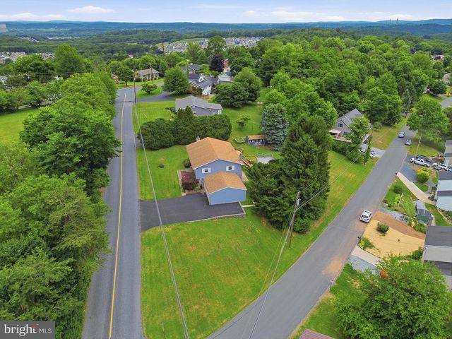 30 HILL DR, York Haven, PA 17370