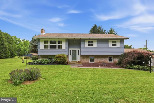 30 HILL DR, York Haven, PA 17370