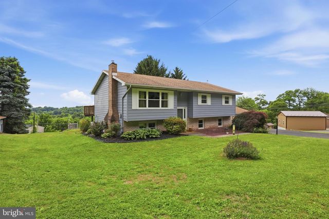 30 HILL DR, York Haven, PA 17370