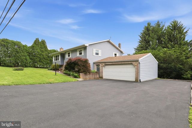 30 HILL DR, York Haven, PA 17370