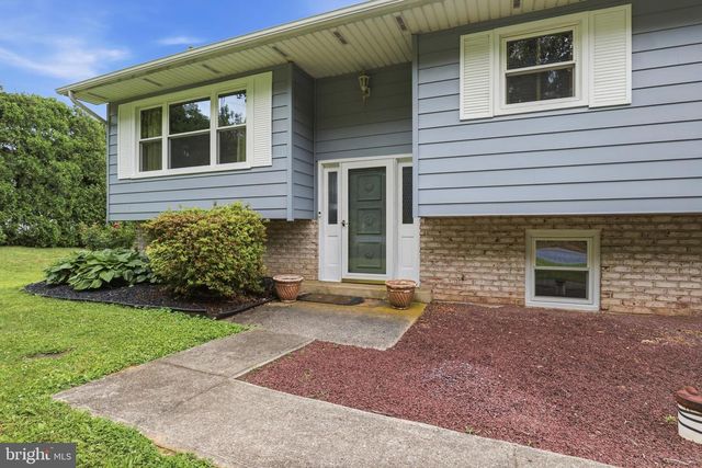 30 HILL DR, York Haven, PA 17370