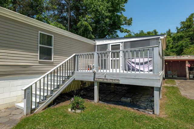21 Lincoln Lake Rd, Kelso, TN 37348