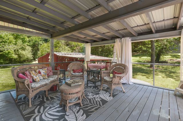 21 Lincoln Lake Rd, Kelso, TN 37348