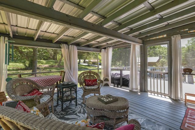 21 Lincoln Lake Rd, Kelso, TN 37348