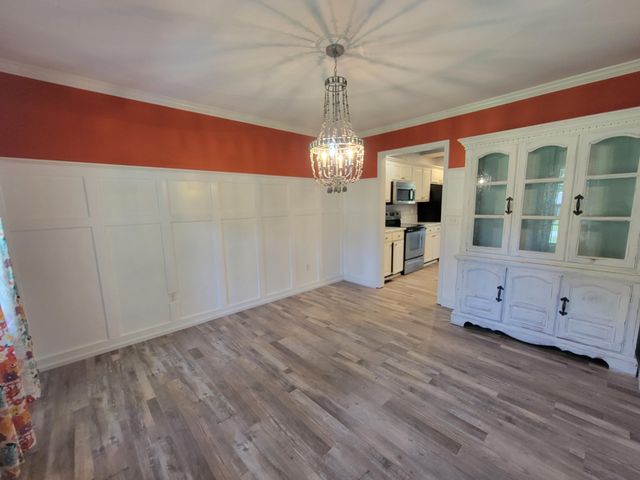 696 Thomas Avenue, Chickamauga, GA 30707