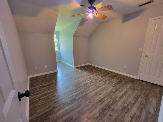 696 Thomas Avenue, Chickamauga, GA 30707