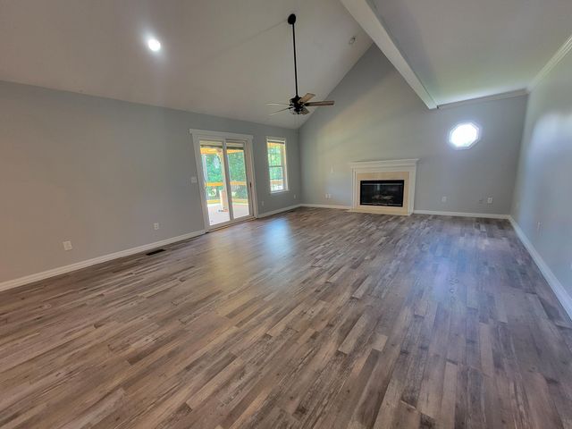 696 Thomas Avenue, Chickamauga, GA 30707