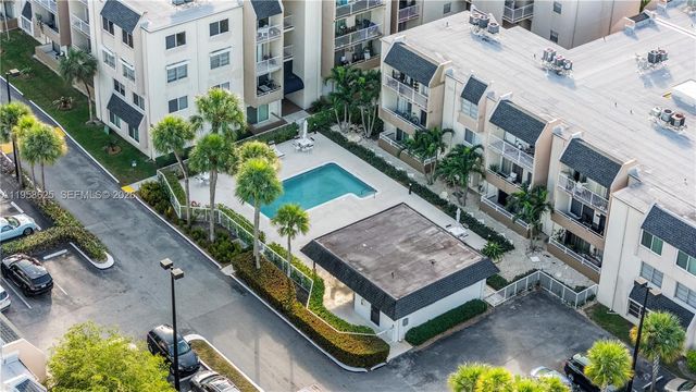 7777 SW 86th St F1-210, Miami, FL 33143