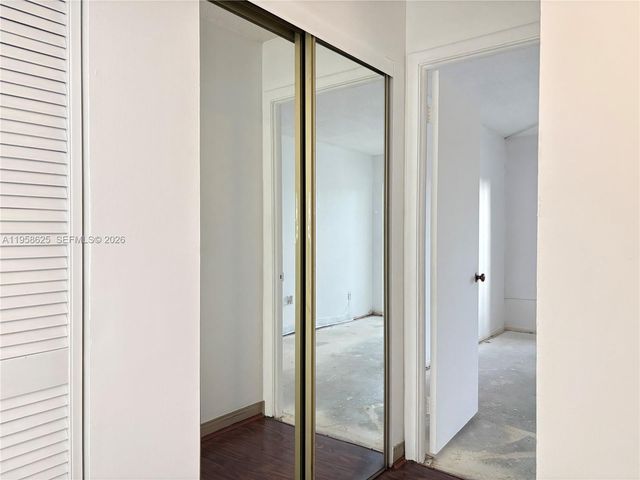 7777 SW 86th St F1-210, Miami, FL 33143