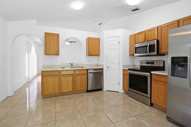 10437 OPUS DRIVE, Riverview, FL 33579
