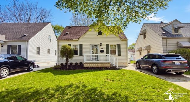 3457 Woodside Drive, Dearborn, MI 48124