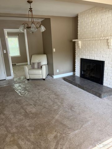 3457 Woodside Drive, Dearborn, MI 48124