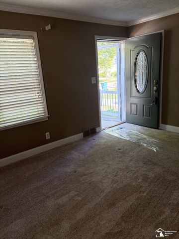 3457 Woodside Drive, Dearborn, MI 48124