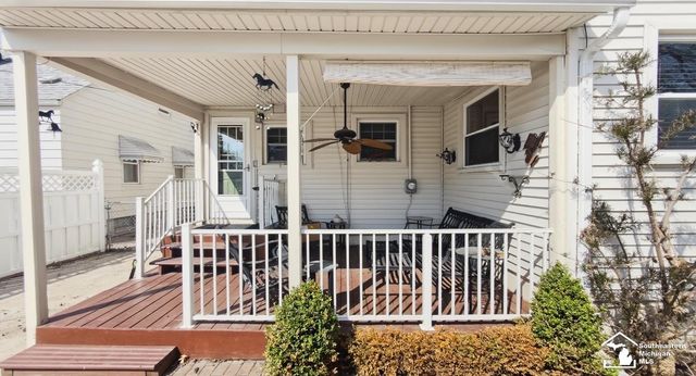 3457 Woodside Drive, Dearborn, MI 48124