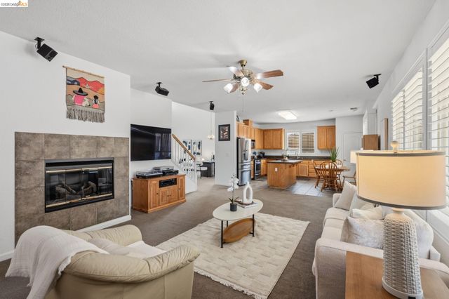 59 Glen Canyon Ct, Pittsburg, CA 94565