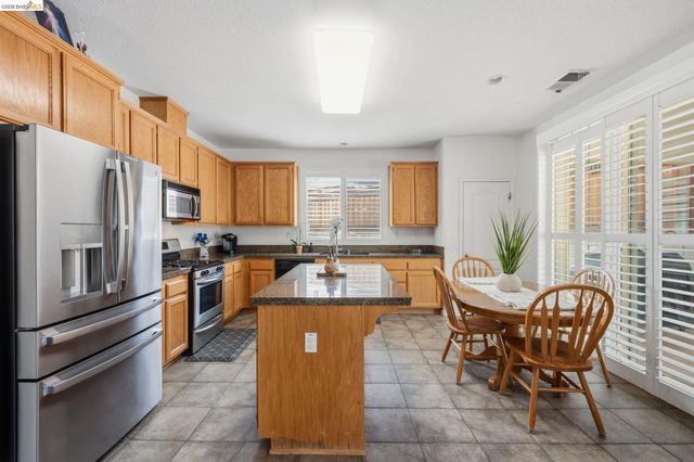 59 Glen Canyon Ct, Pittsburg, CA 94565